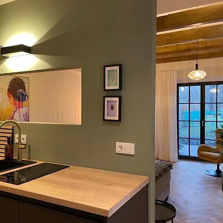 Kleinod Am Blauen Wunder Dresde